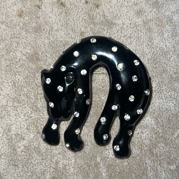 Vtg 1960s black crystal rhinestone lucite cat panther brooch
